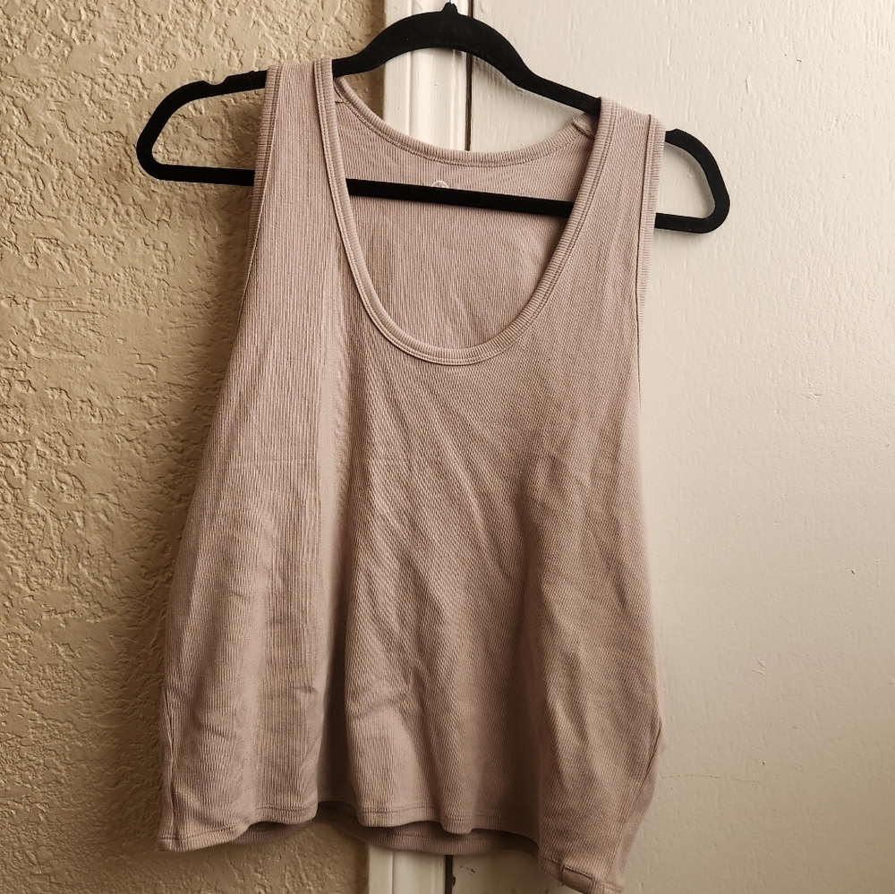 NWOT- Gilly Hicks Tan Crop Tank